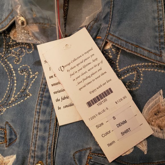 Vintage Collection Cowgirl Denim Button Down Shirt - Picture 7 of 7